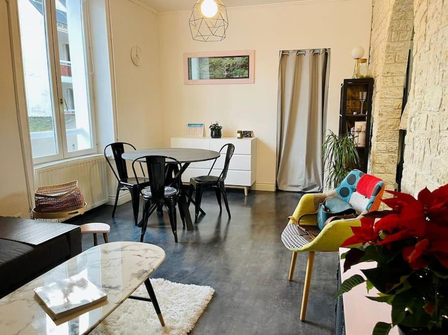 Chaleureux Appart, Proche De La Loire Avec Parking Orleans Exterior photo